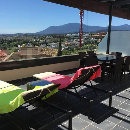 Hoyo 19 Apartment Estepona